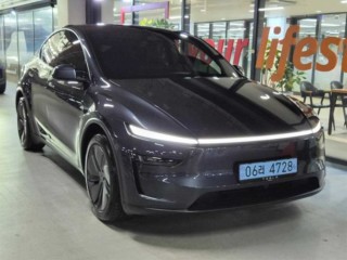 모델 Y RWD 2025년 7월 테슬라Y 중고차